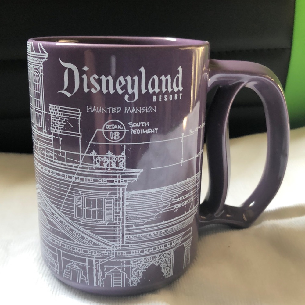 Disneyland Haunted Mansion Coffee Mug 🏚☕️